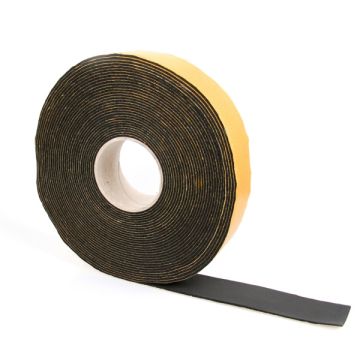 Rol van foamtape met lengte van  15 meter