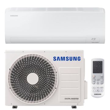 Vooraanzicht van het binnendeel, de buitenunit en de afstandsbediening van de Samsung Luzon S2 5kW split airco
